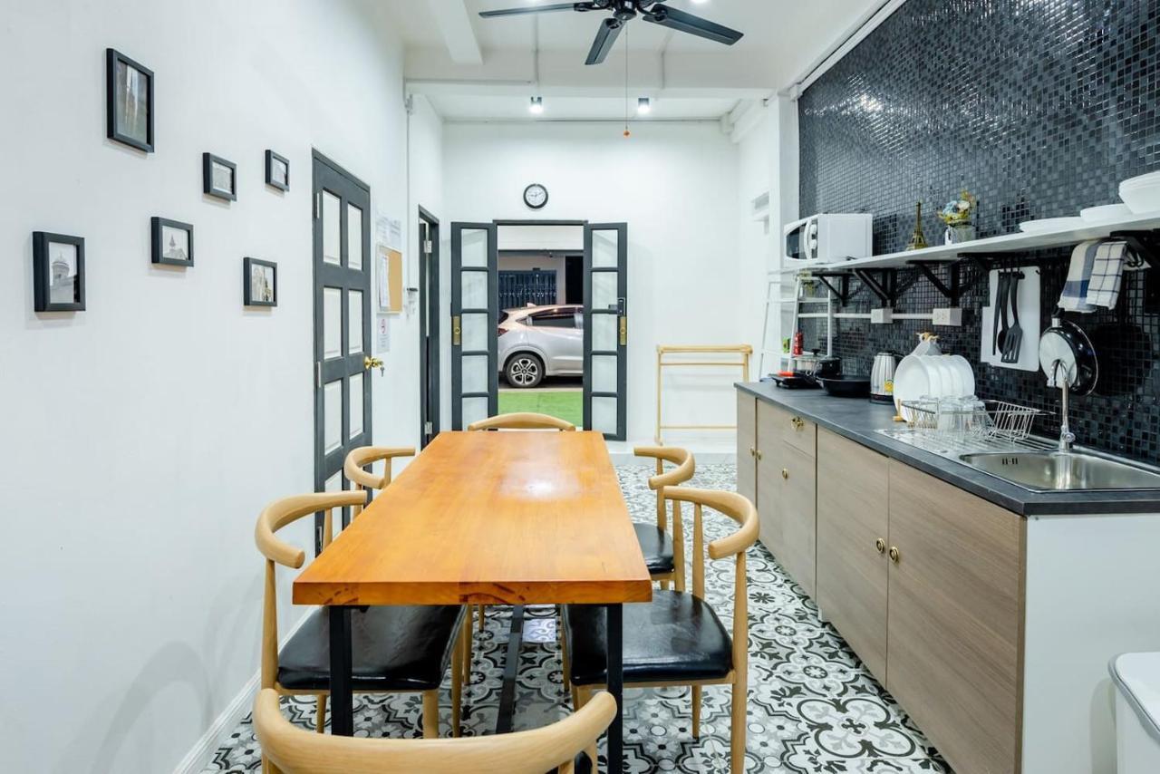 Mein Haus B @Bangpo Бангкок Екстер'єр фото